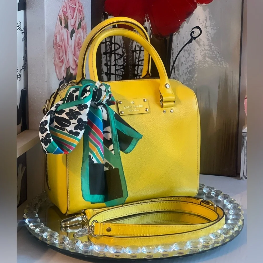 KATE SPADE  Alessa Wellesley yellow leather Satchel Crossbody or Handbag